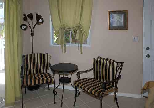 sitting area