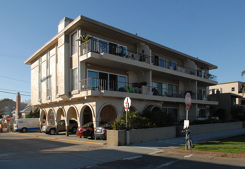 outside view from bayfront