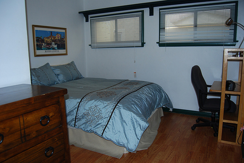 master bedroom queen