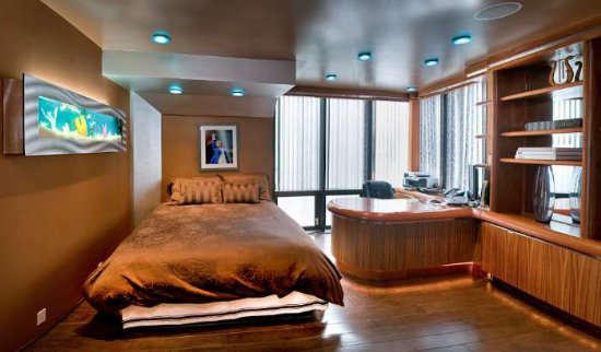 second bedroom queen